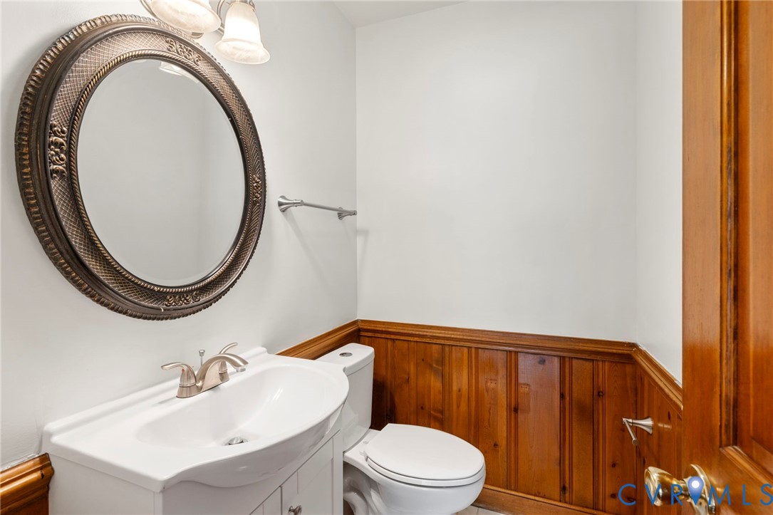 10706 Lunswood Road Chester, VA 23831 - Photo 15 of 33
