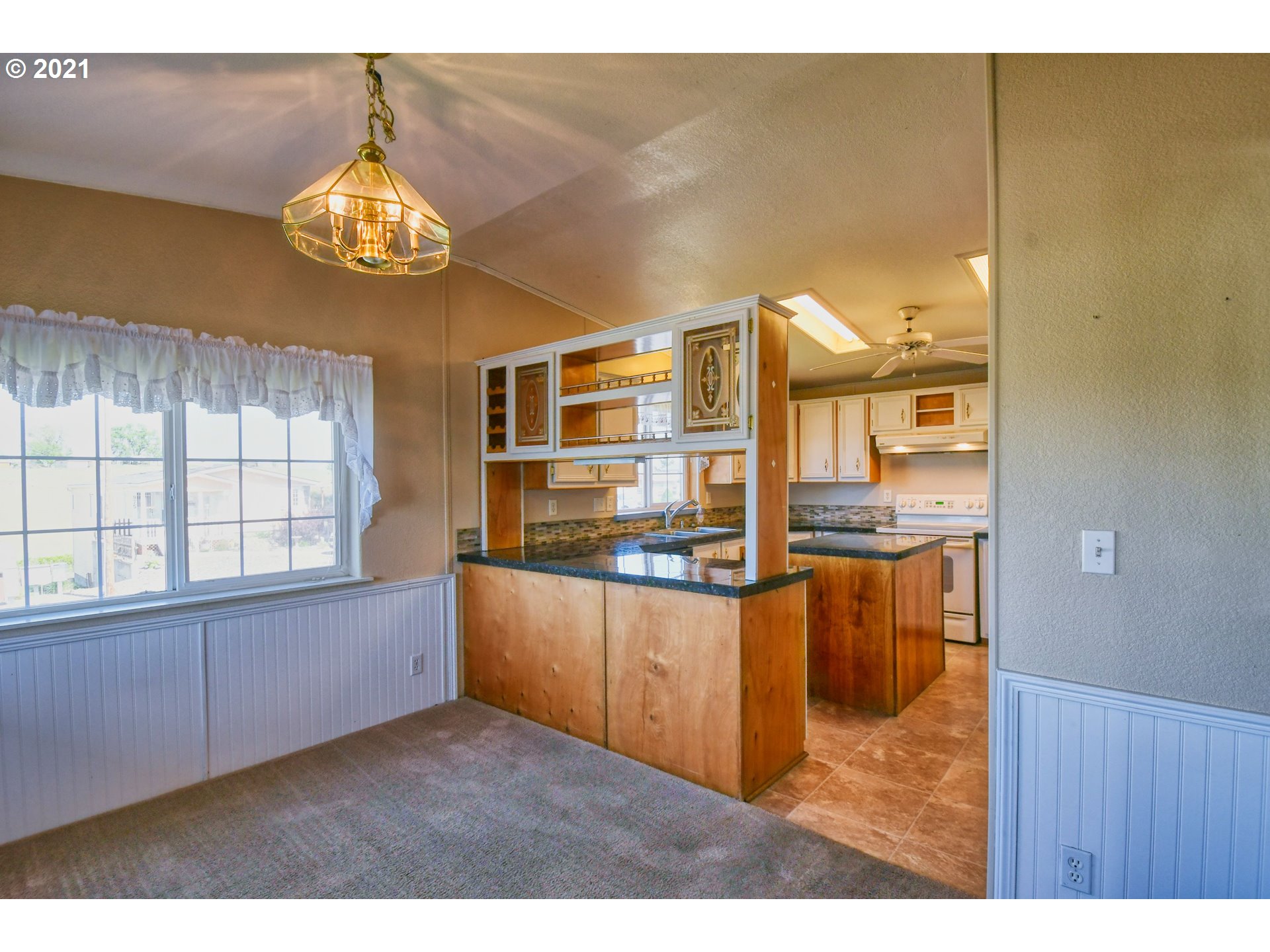 980 Southwest Marshall Avenue Pendleton, OR 97801 - Photo 10 of 32 Gallery Image 10