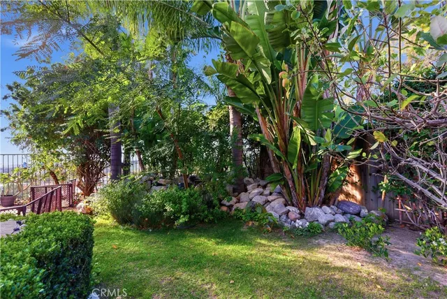 $1,450,000 | 39 Grassy Knoll Lane, Rancho Santa Margarita, CA 92688