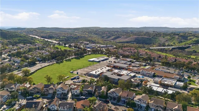 $1,450,000 | 39 Grassy Knoll Lane, Rancho Santa Margarita, CA 92688