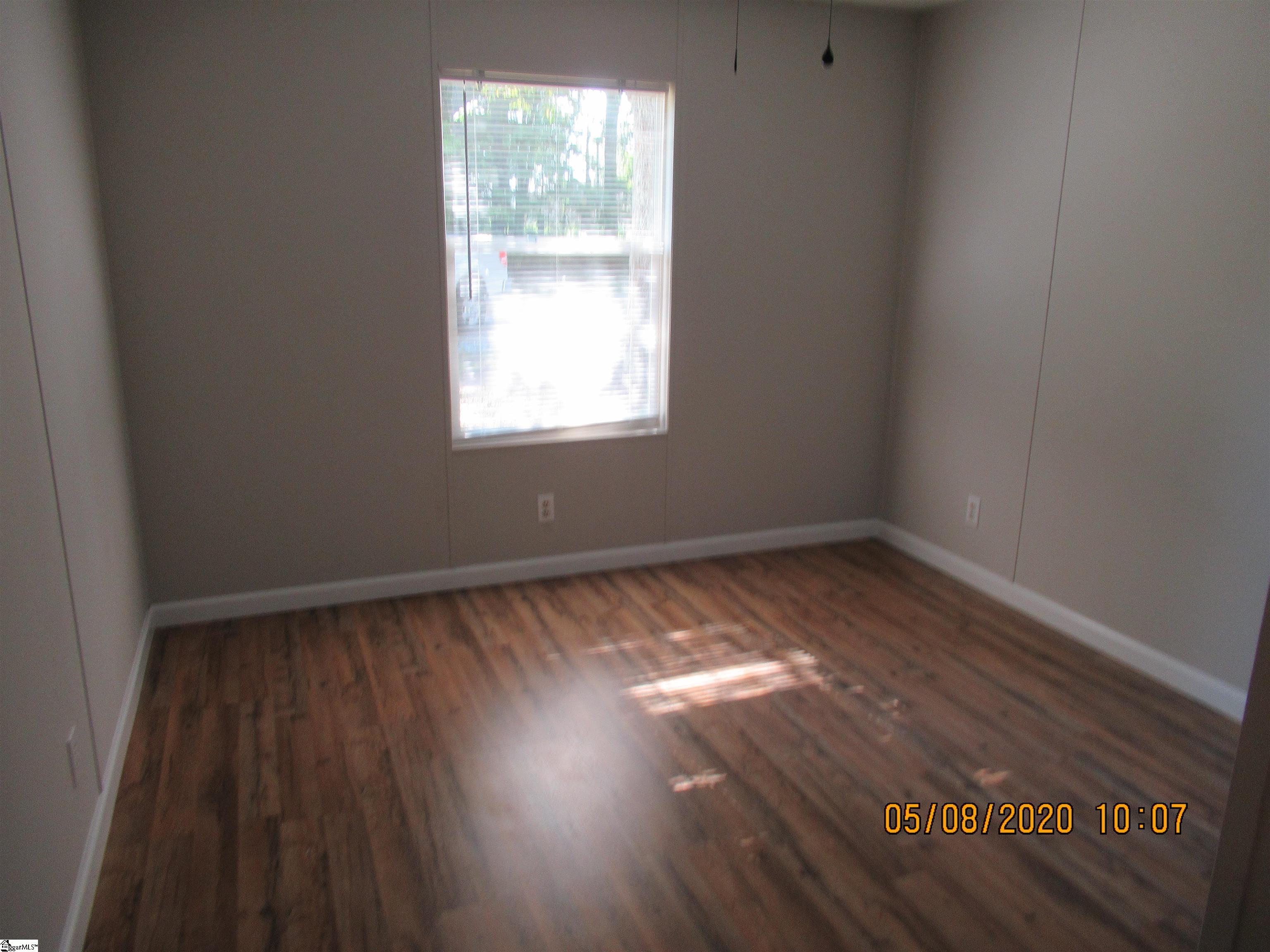 739 Hulon Howard Road Landrum, SC 29356 - Photo 14 of 24 Gallery Image 14