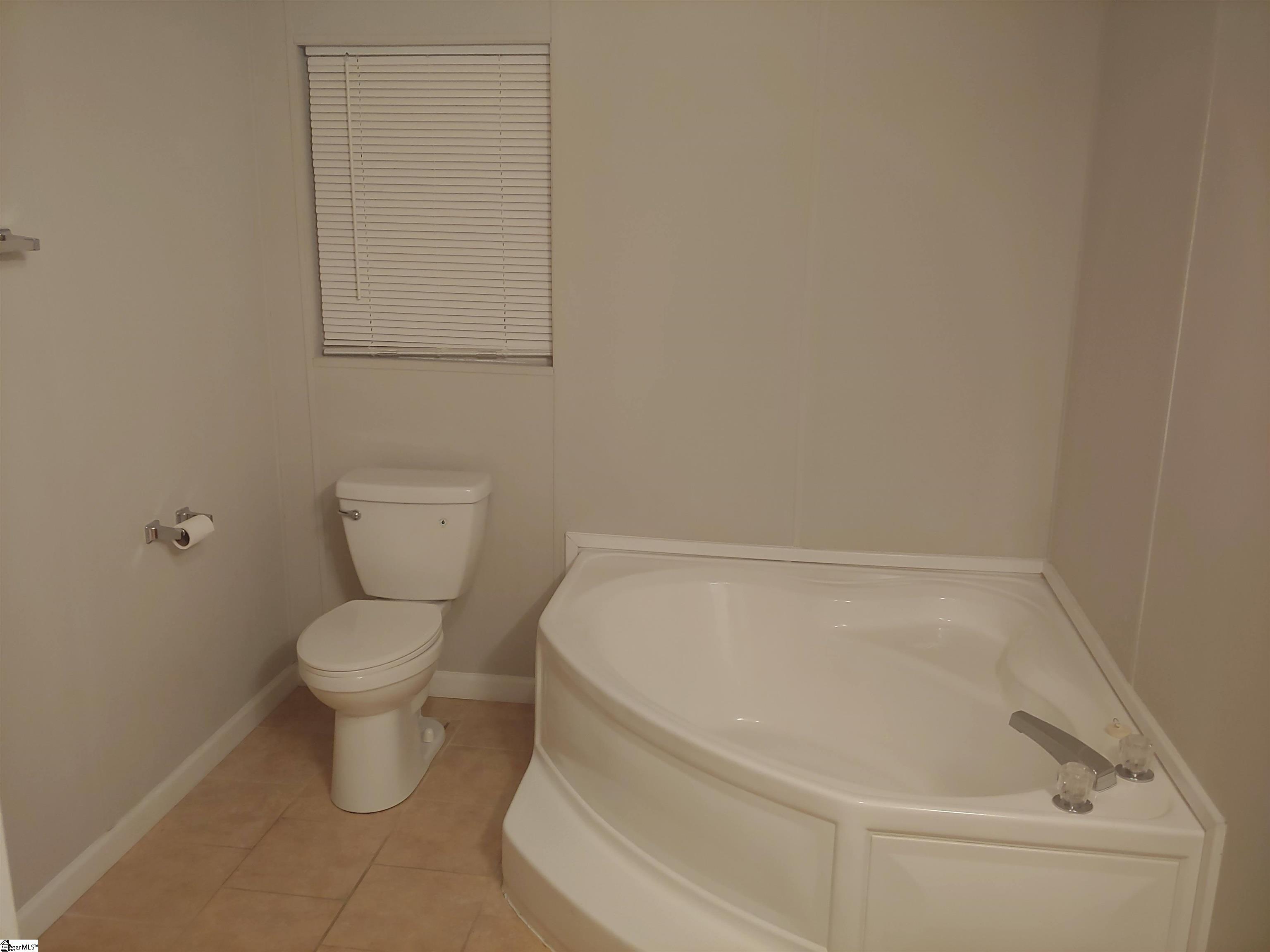 739 Hulon Howard Road Landrum, SC 29356 - Photo 20 of 24 Gallery Image 20