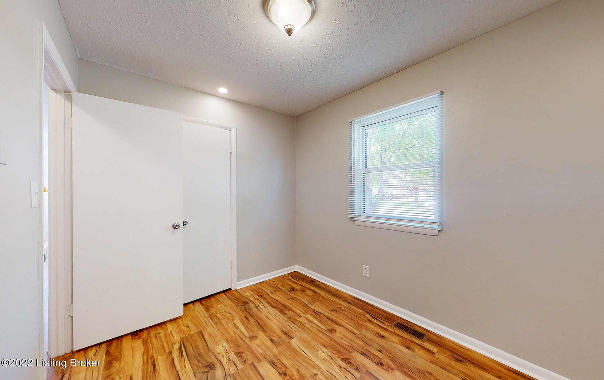 163 Raintree Drive Eminence, KY 40019 - Photo 17 of 35 163-Raintree-Dr_018