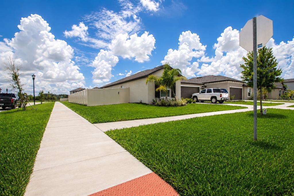 13191 Garnet Raspberry Avenue Wimauma, FL 33598 - Photo 18 of 19