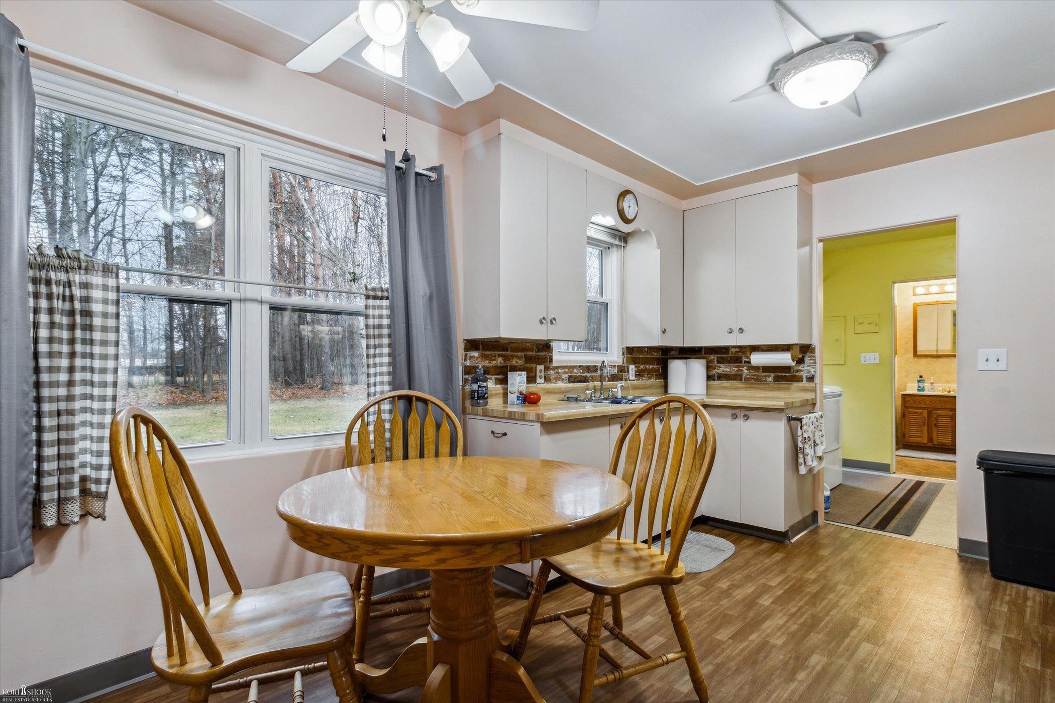 3246 West County Line Road Lennon, MI 48449 - Photo 5 of 32