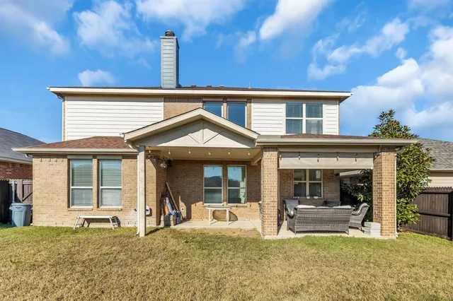 $2,350 | 1711 Twin Hills Way, Princeton, TX 75407