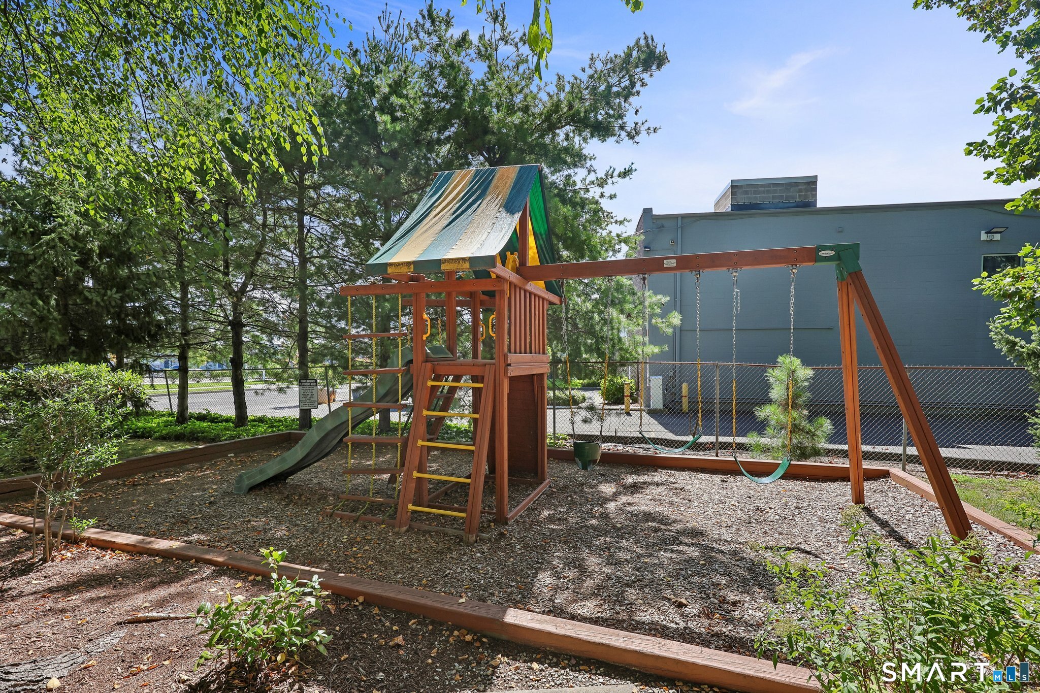 12 Willard Road, Unit 11 Norwalk, CT 06851 - Photo 22 of 23 Gallery Image 22