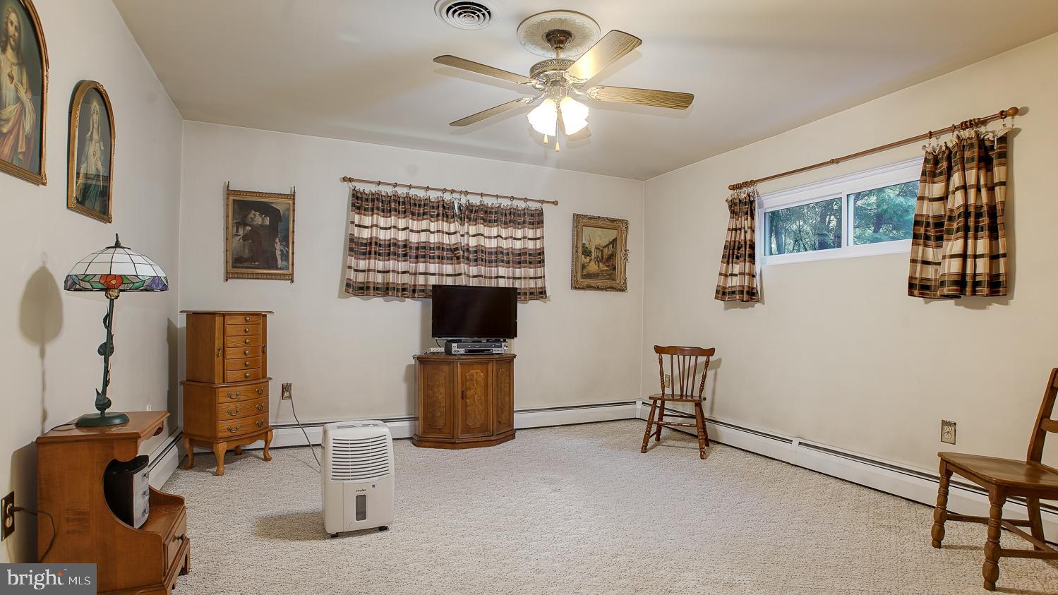 1706 Appletree Road Harrisburg, PA 17110 - Photo 14 of 25 Gallery Image 14