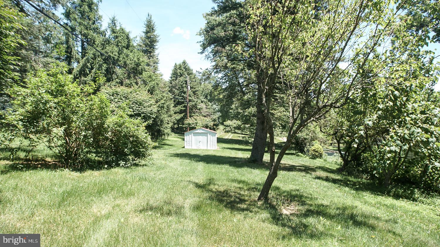 1706 Appletree Road Harrisburg, PA 17110 - Photo 22 of 25 Gallery Image 22