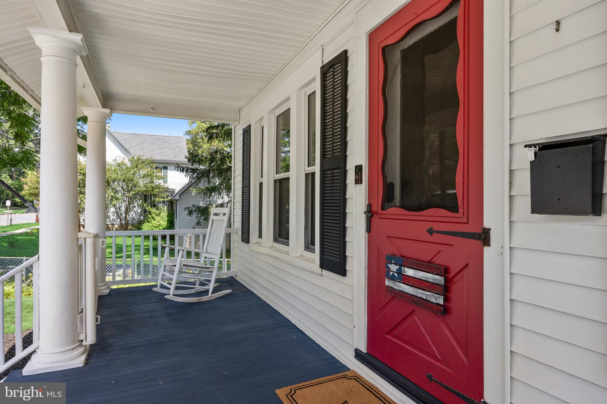212 Ridgway Street Mount Holly, NJ 08060 - Photo 4 of 27
