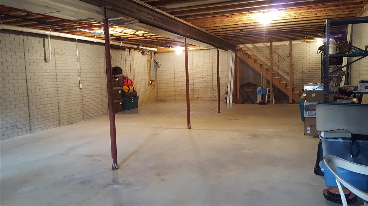 9272 West Stanley Road Flushing, MI 48433 - Photo 27 of 34 31382670-26.JPG