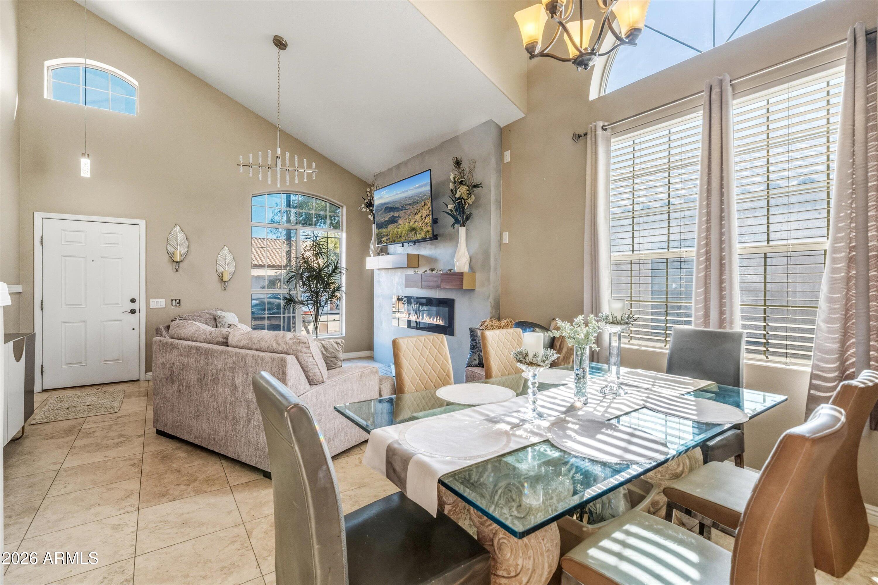 1414 North Birch Street Gilbert, AZ 85233 - Photo 8 of 43 08-Dining Area