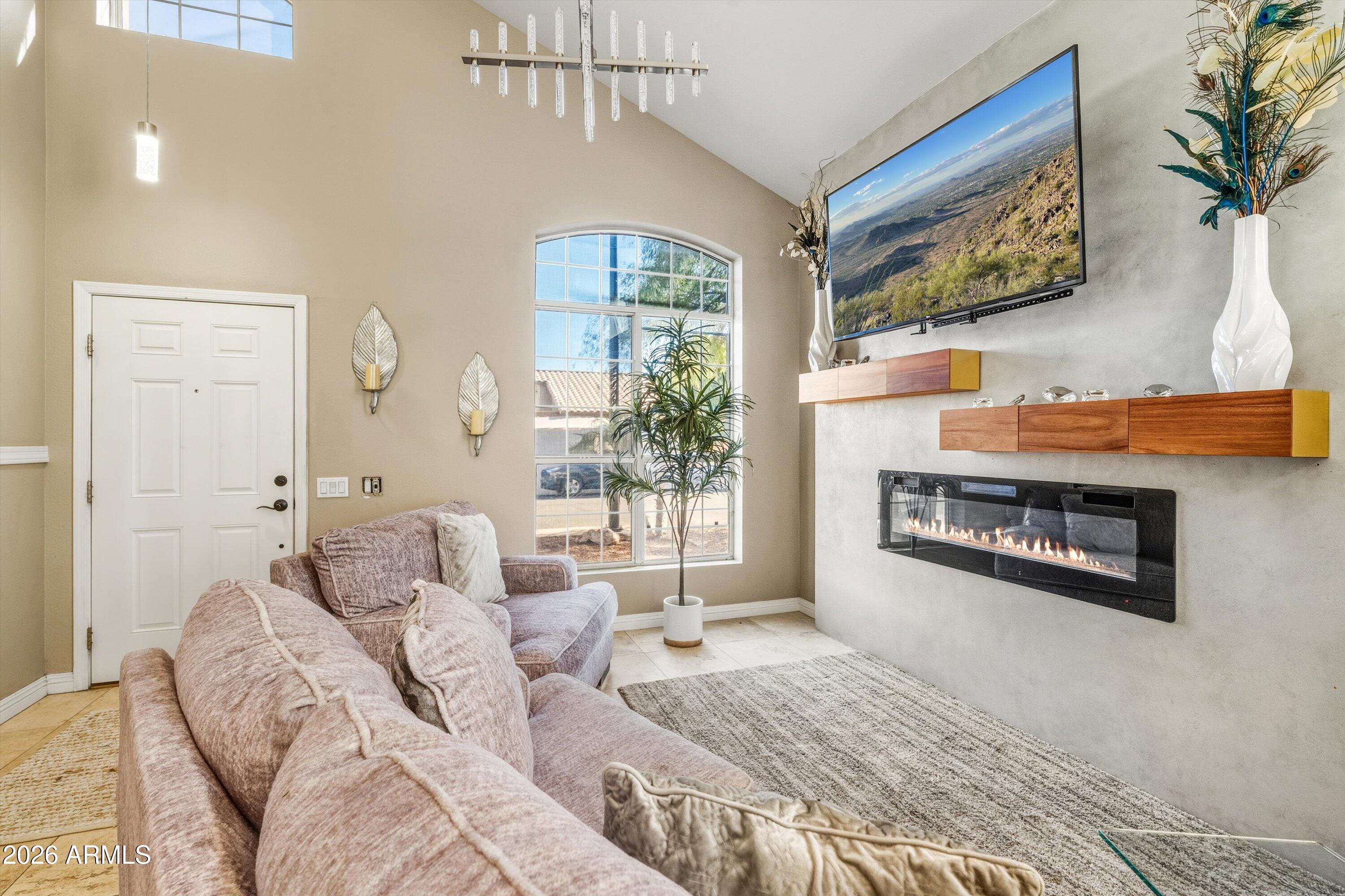 1414 North Birch Street Gilbert, AZ 85233 - Photo 6 of 43 07-Foyer