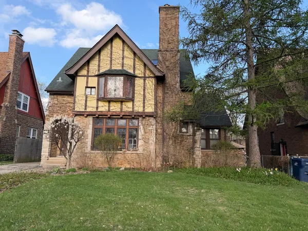 $199,500 | 1411 North Jackson Street, Waukegan, IL 60085