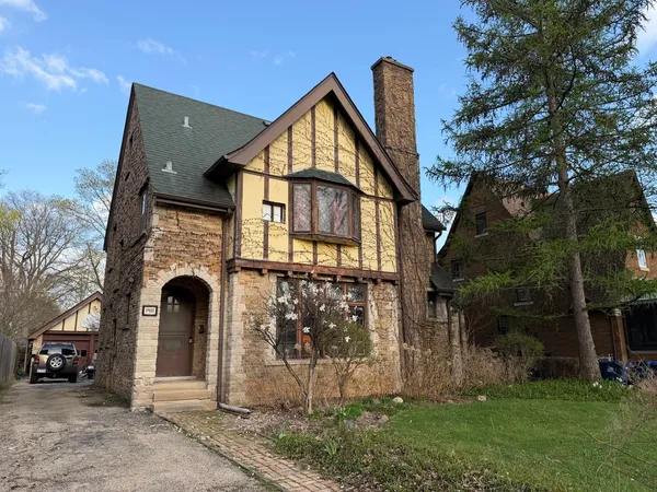 $199,500 | 1411 North Jackson Street, Waukegan, IL 60085
