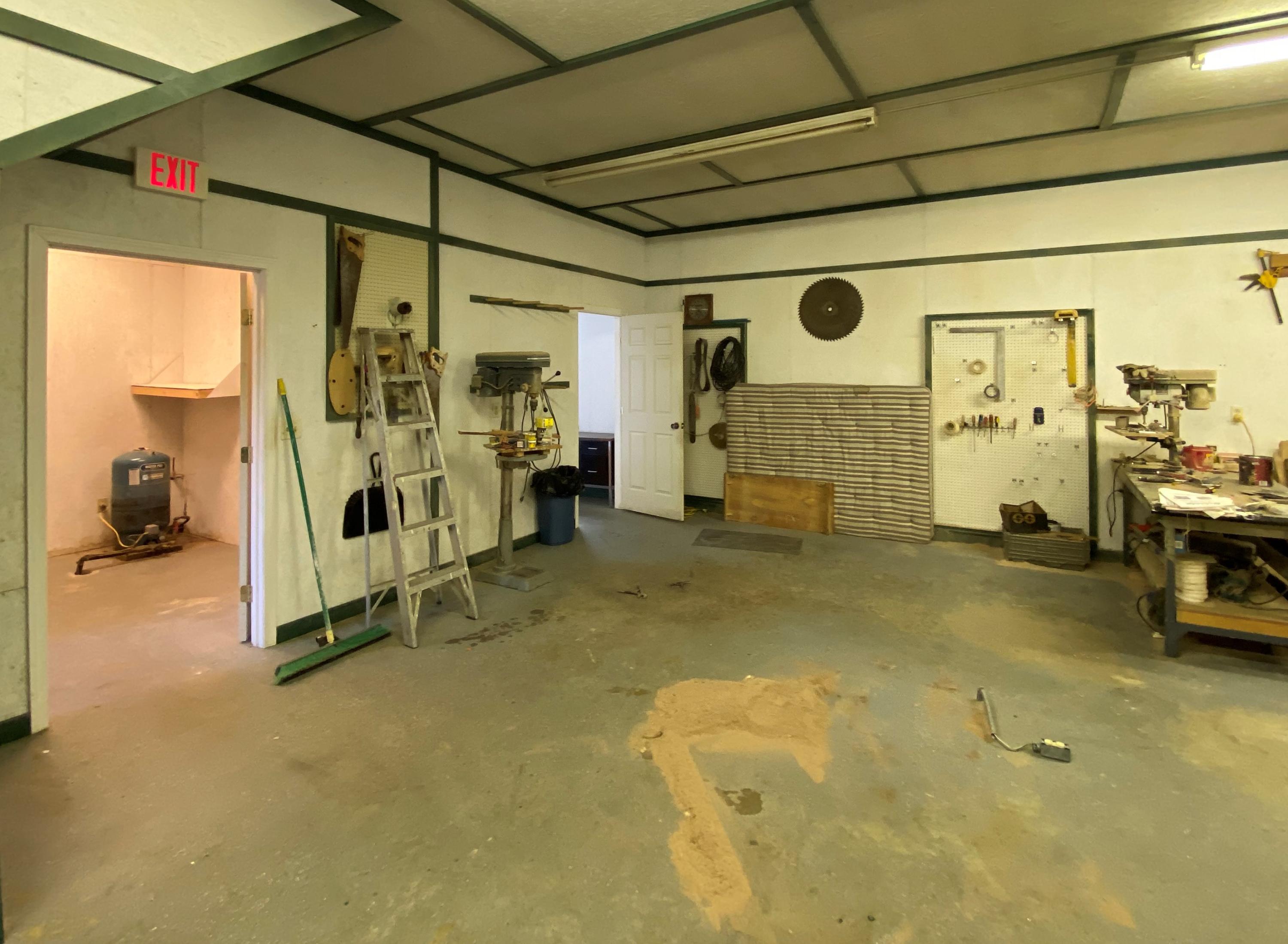 88 Goulds Ridge Road Passadumkeag, ME 04475 - Photo 18 of 21 workshop1