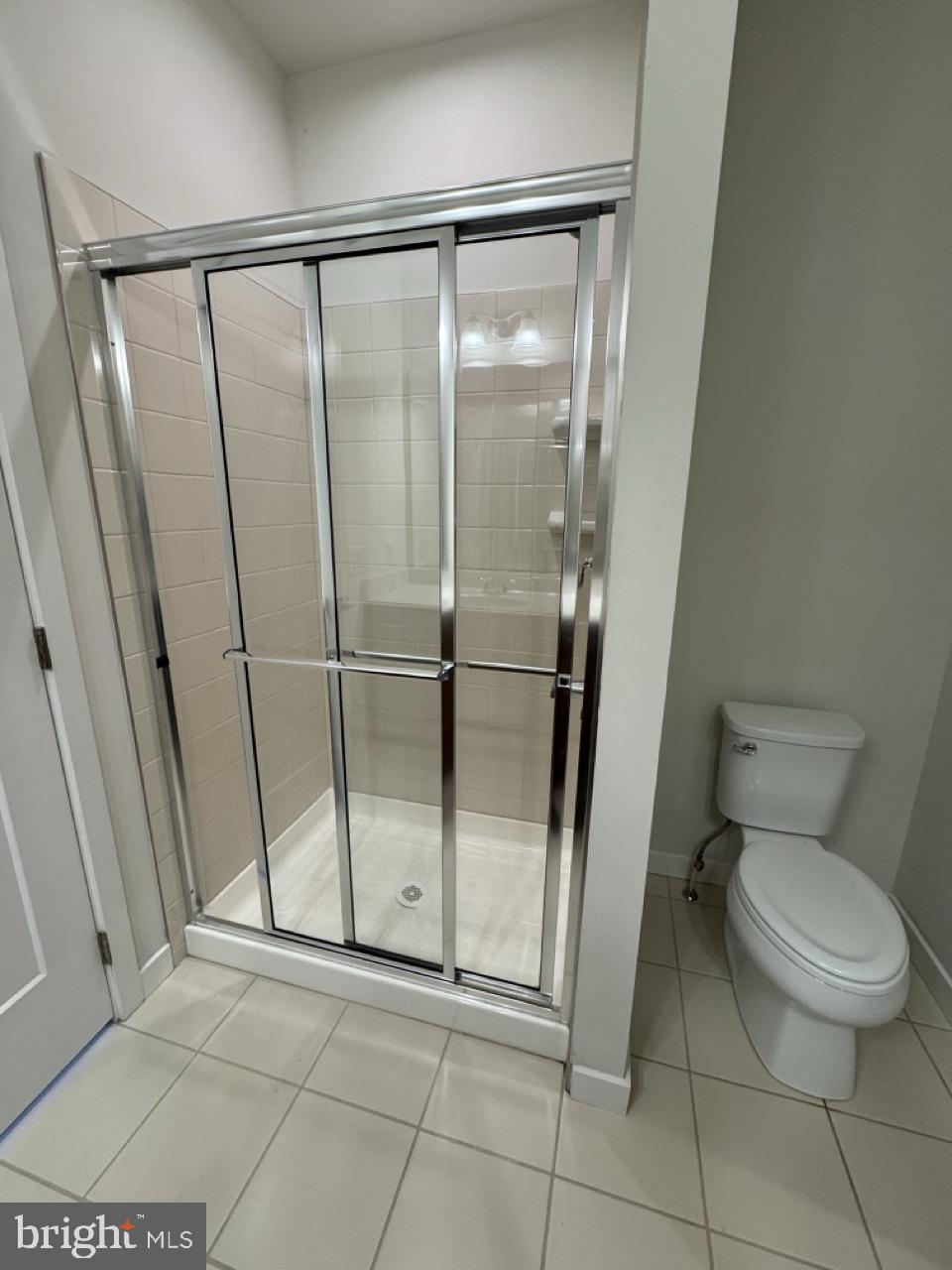 213 Wynstone Court Colmar, PA 18915 - Photo 29 of 39 bathroom