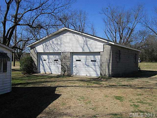 143 East Springdale Road Rock Hill, SC 29730 - Photo 3 of 8 Gallery Image 3