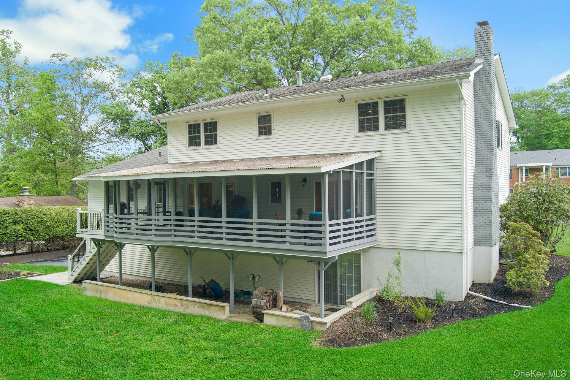 8 Dunmore Road New City, NY 10956 - Photo 40 of 48 a front view of house with a garden
