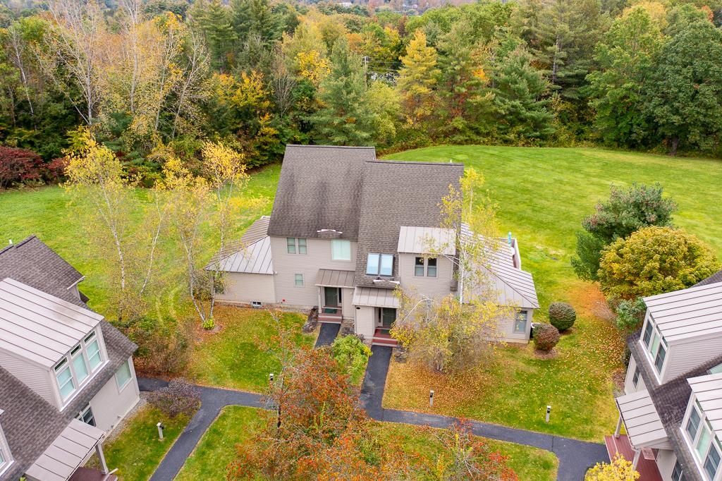 159 Catamount Road, Unit 11B Hartford, VT 05059 - Photo 1 of 1 Gallery Image 1