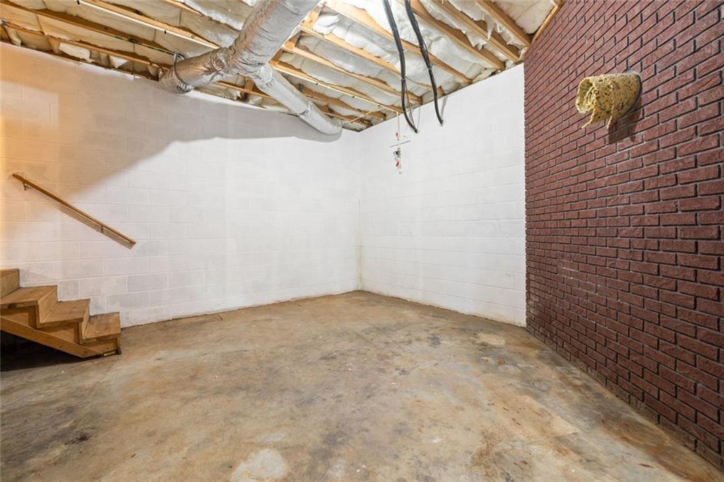 4239 Mangum Mill Road Gainesville, GA 30507 - Photo 28 of 33 a view of small space