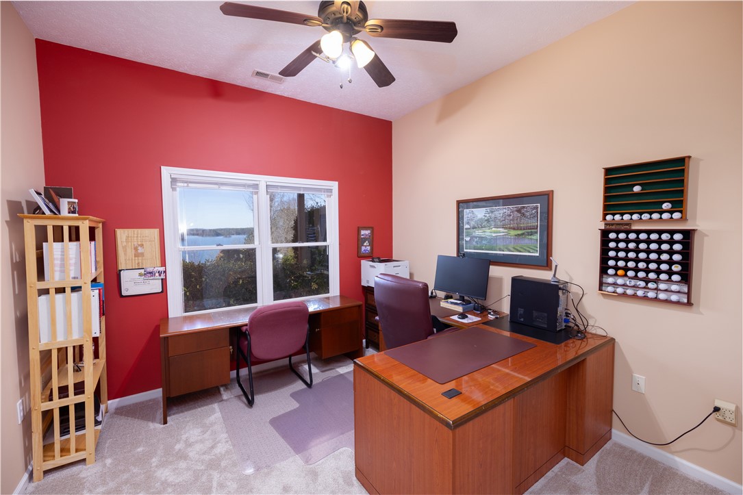 301 Wynswept Point Seneca, SC 29672 - Photo 30 of 39 Gallery Image 30