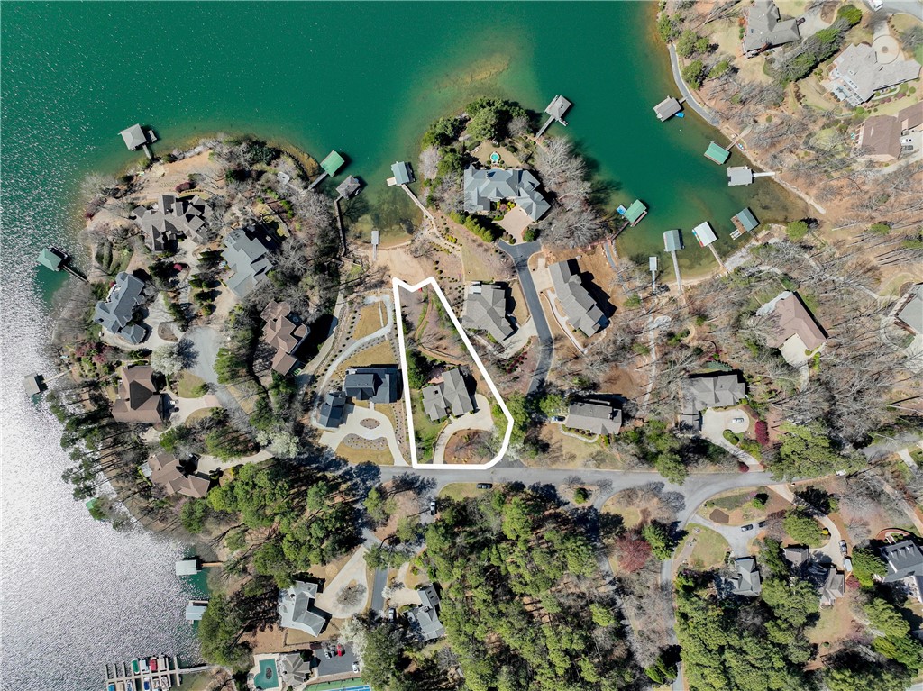 301 Wynswept Point Seneca, SC 29672 - Photo 3 of 39 Gallery Image 3