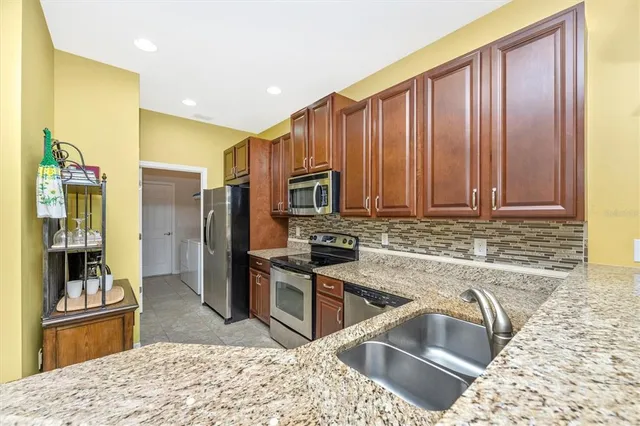 $290,000 | 13612 Abercrombie Avenue, Englewood, FL 34223