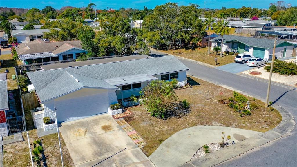 11705 Meredith Lane Port Richey, FL 34668 - Photo 3 of 59