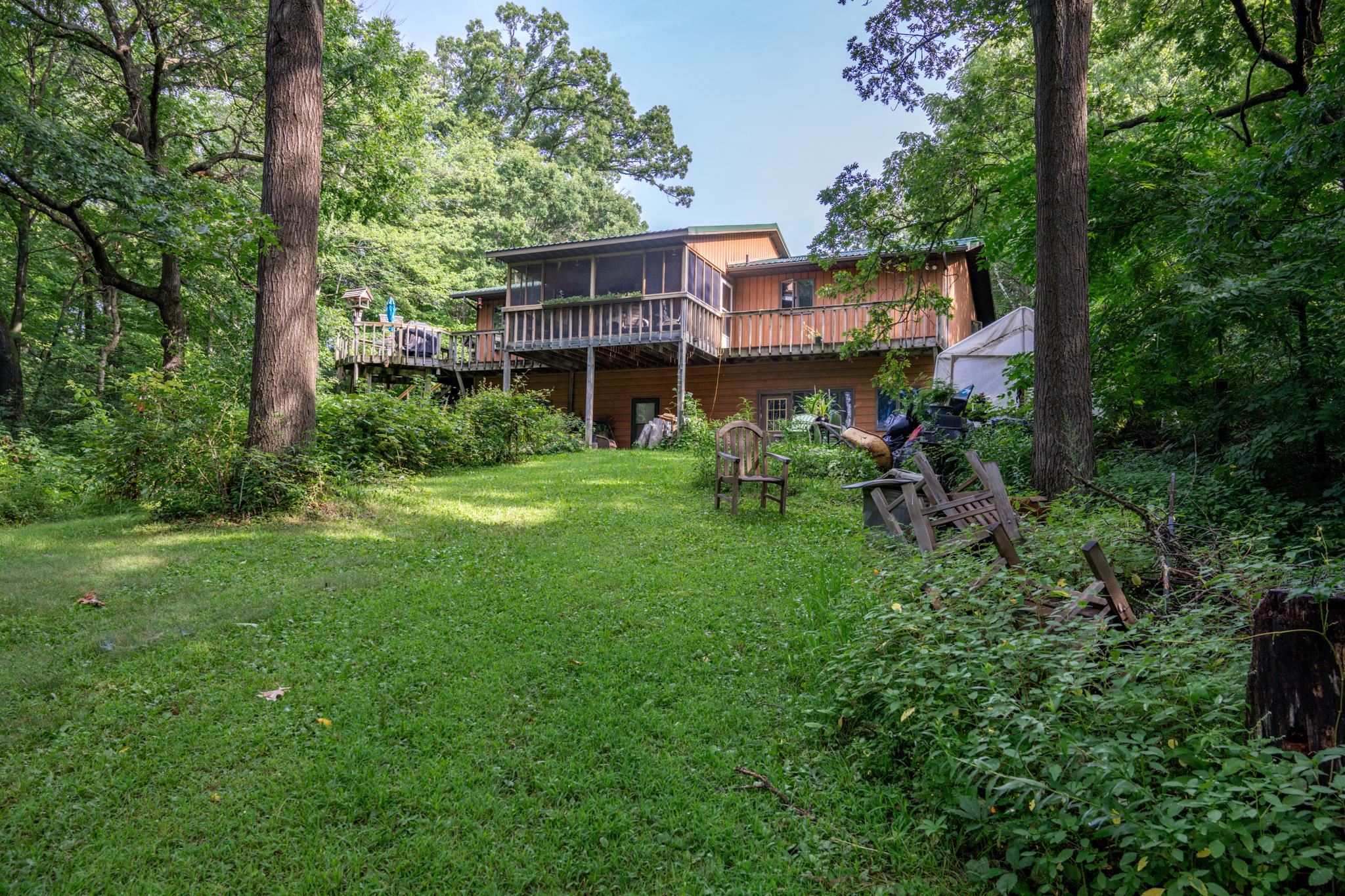 W8601 Highway 82 Elroy, WI 53929 - Photo 12 of 55