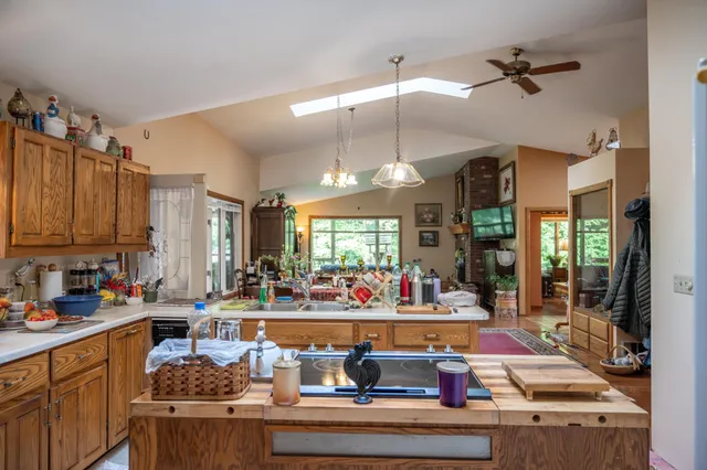 $430,000 | W8601 Highway 82, Elroy, WI 53929