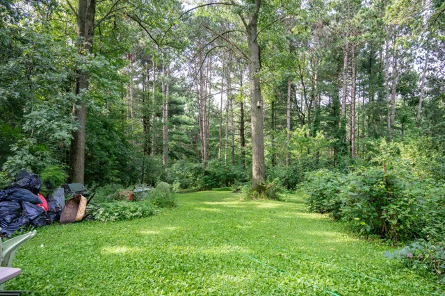 $430,000 | W8601 Highway 82, Elroy, WI 53929