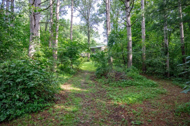 $430,000 | W8601 Highway 82, Elroy, WI 53929