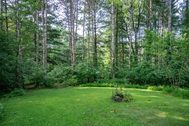 $430,000 | W8601 Highway 82, Elroy, WI 53929