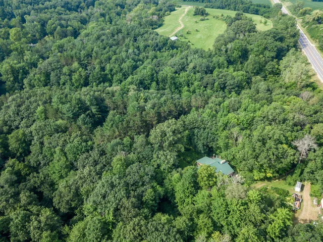 $430,000 | W8601 Highway 82, Elroy, WI 53929