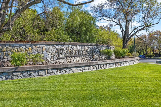 $489,000 | 738 Bridle Ridge Court, Fairfield, CA 94534