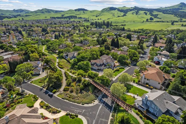 $479,000 | 738 Bridle Ridge Court, Fairfield, CA 94534