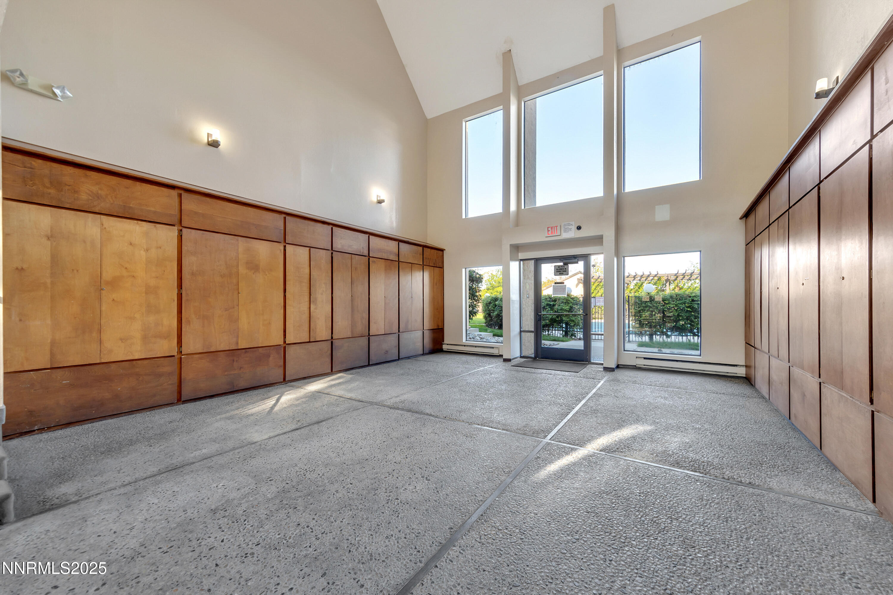2450 Lymbery Street, Unit 213 Reno, NV 89509 - Photo 4 of 25 Lymberry2450_020