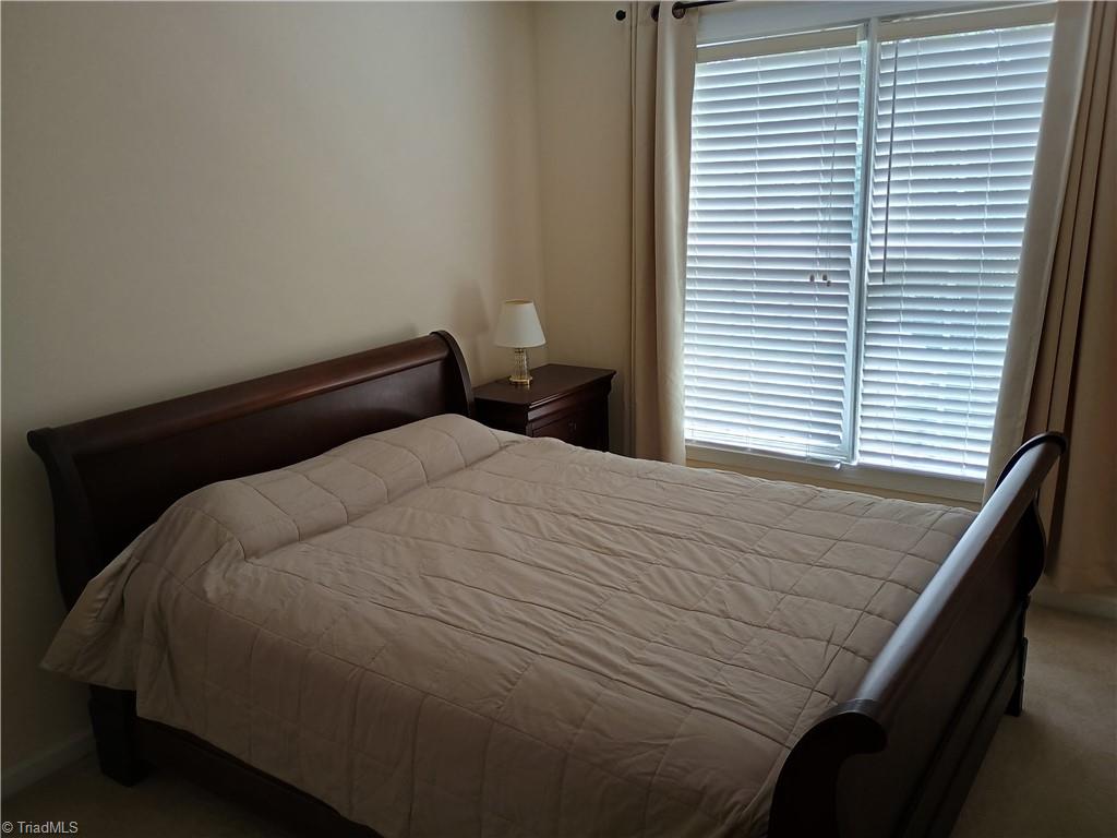 4026 Banoak Street High Point, NC 27265 - Photo 17 of 23