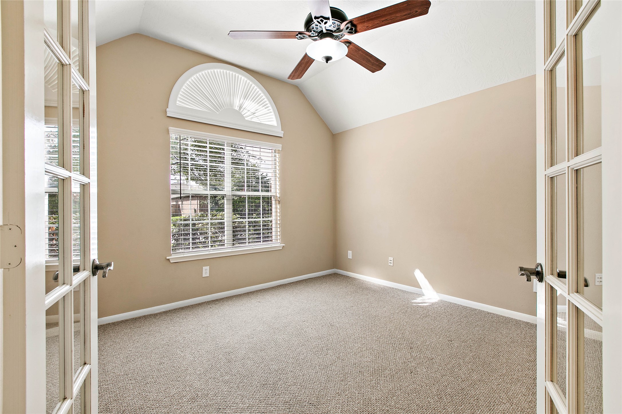30411 Deleon Fields Drive Spring, TX 77386 - Photo 4 of 24 Your perfect work-from-home space or quiet retreat, bathed in natural light.