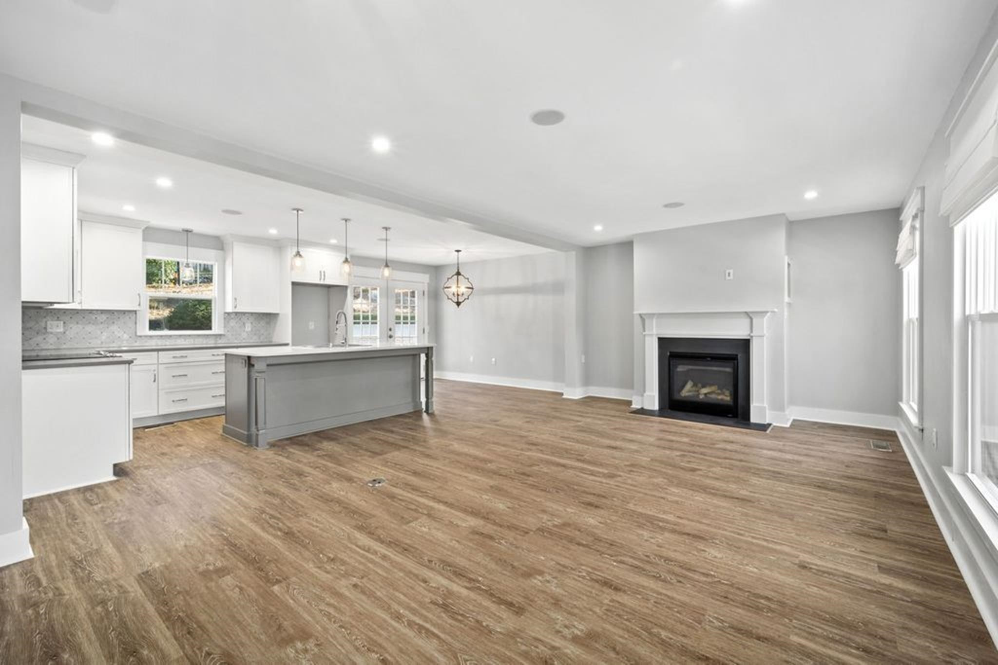6004 Clare Court Raleigh, NC 27609 - Photo 3 of 43 Photo 3
