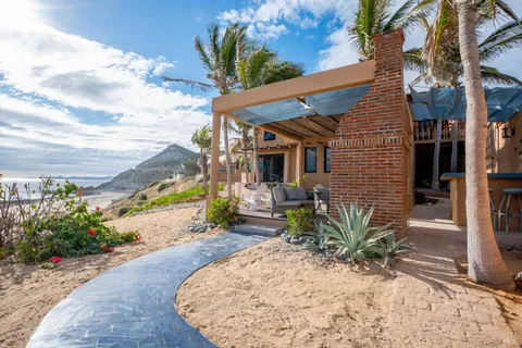 $3,375,000 | 1 Manzana, Outside California, CA 23536