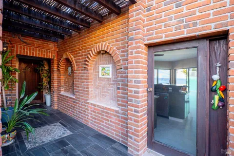 $3,375,000 | 1 Manzana, Outside California, CA 23536