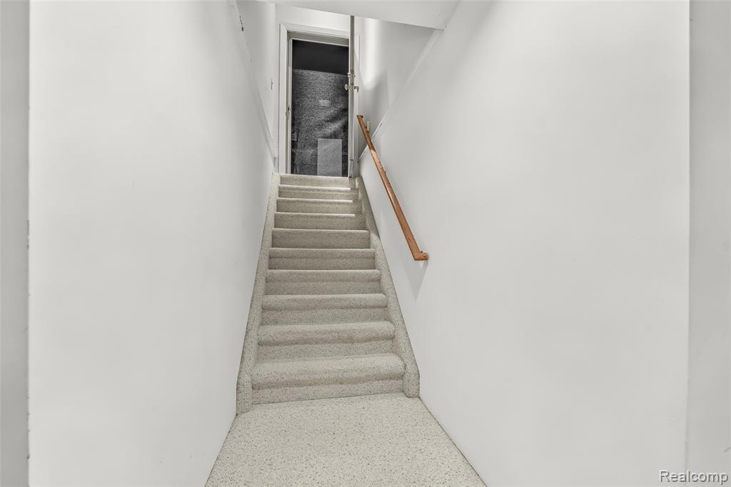 4532 Franklin Mill Road Bloomfield Hills, MI 48301 - Photo 33 of 49 Gallery Image 33
