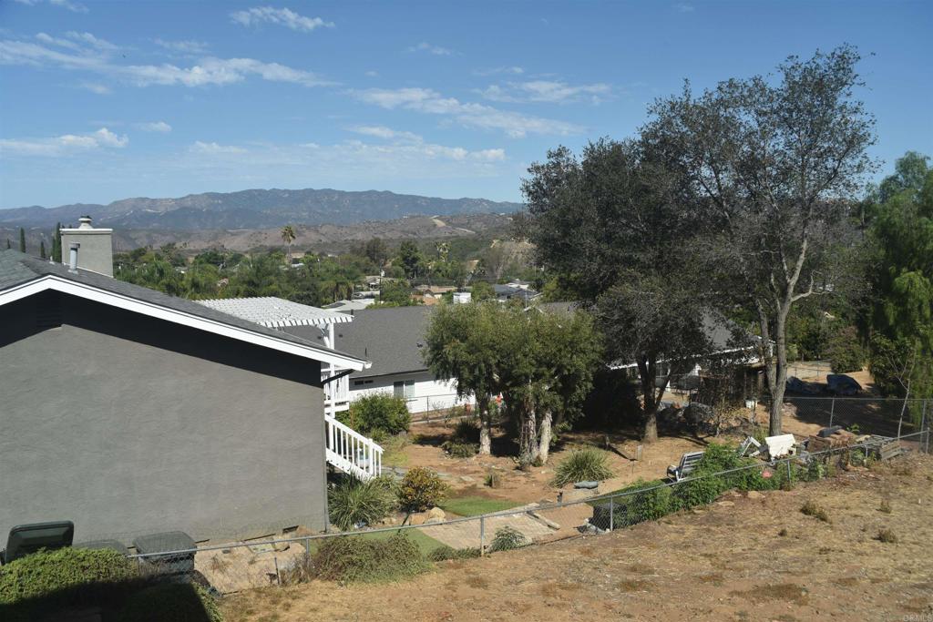 604 Porter Street Fallbrook, CA 92028 - Photo 23 of 31 Gallery Image 23