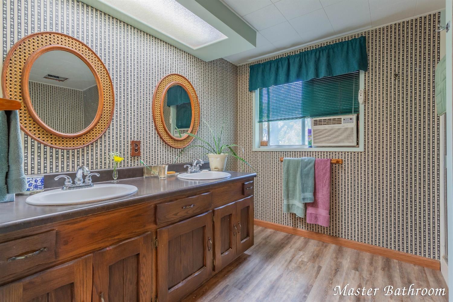 15242 Jones Road White City, OR 97503 - Photo 16 of 35 Additional Photo