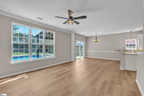 $374,900 | 10 Hessell Court, Greer, SC 29650