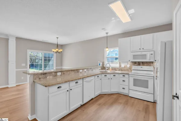 $374,900 | 10 Hessell Court, Greer, SC 29650