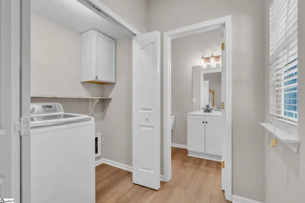 $374,900 | 10 Hessell Court, Greer, SC 29650