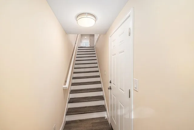 $3,895 | 2531 Wallace Street, Oakland, CA 94606